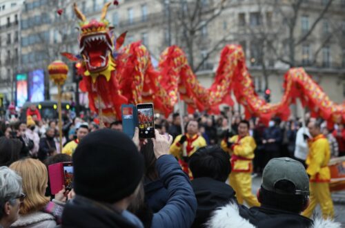 Voici ce que le groupe Barrière a prévu pour le Nouvel An Lunaire aux Champs-Élysées