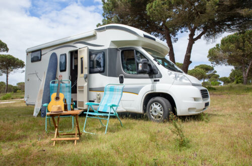 Petit camping-car de luxe : comment le choisir avec ses options