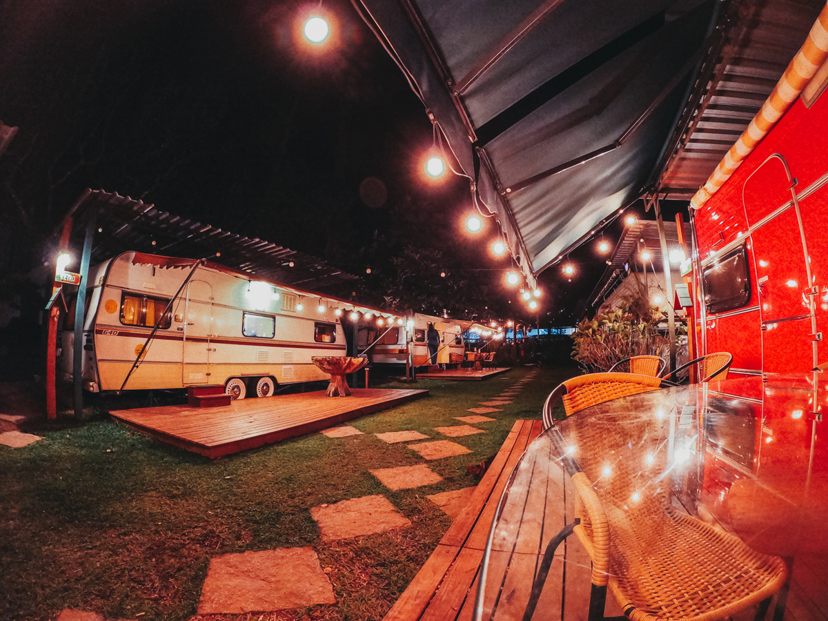 location de camping car poids lourd de luxe