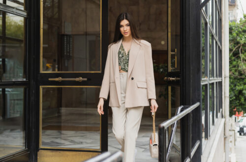 Blazers pour femme : les coupes et les couleurs tendance au printemps/été 2024